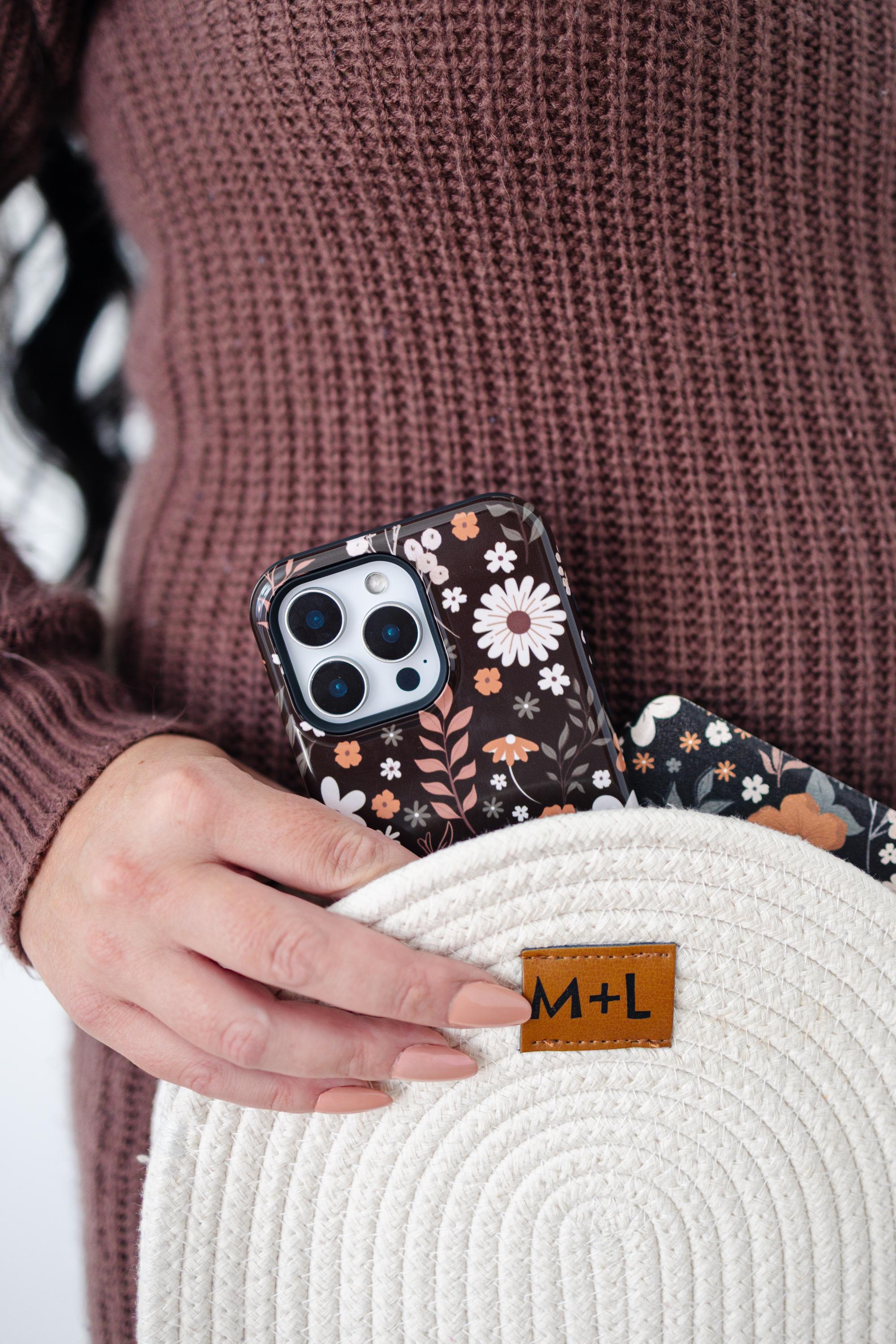 Tough iPhone Case – Dual-Layer Protective Cover, MagSafe & Non-MagSafe Options, Matte or Glossy Finish for iPhone 17–12