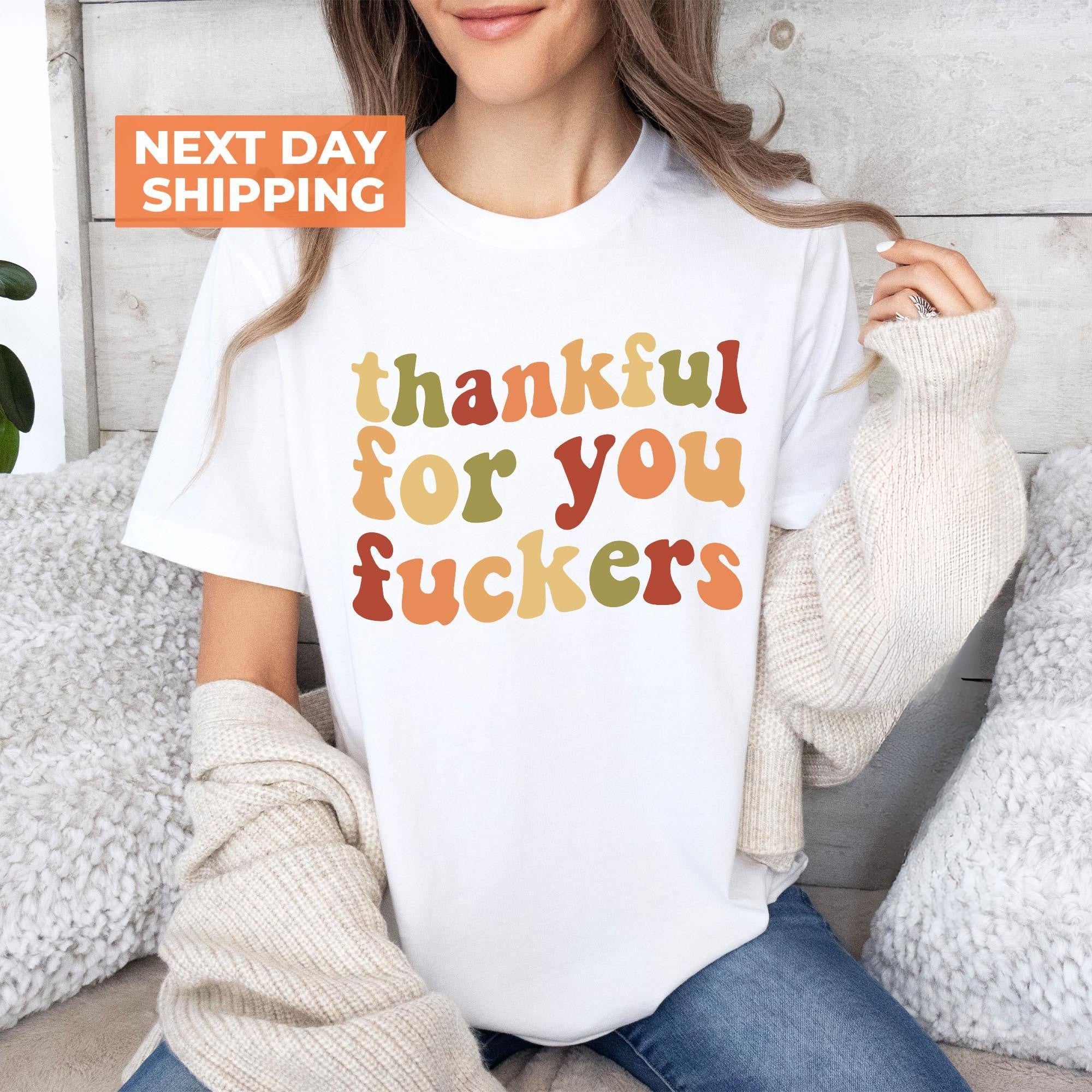 H9Neko Funny Thanksgiving Shirt – “Thankful For You” Retro Friendsgiving Tee, Sarcastic Fall Graphic T-Shirt, Thanksgiving Gift Idea