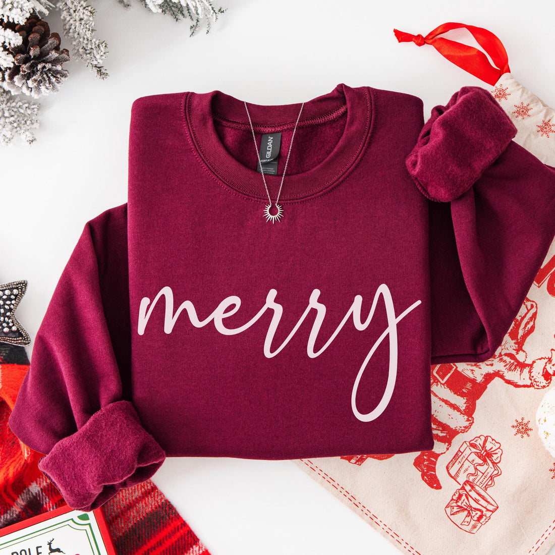 H9NEKO Merry Christmas Sweatshirt - Cozy Holiday Crewneck Gift for Her
