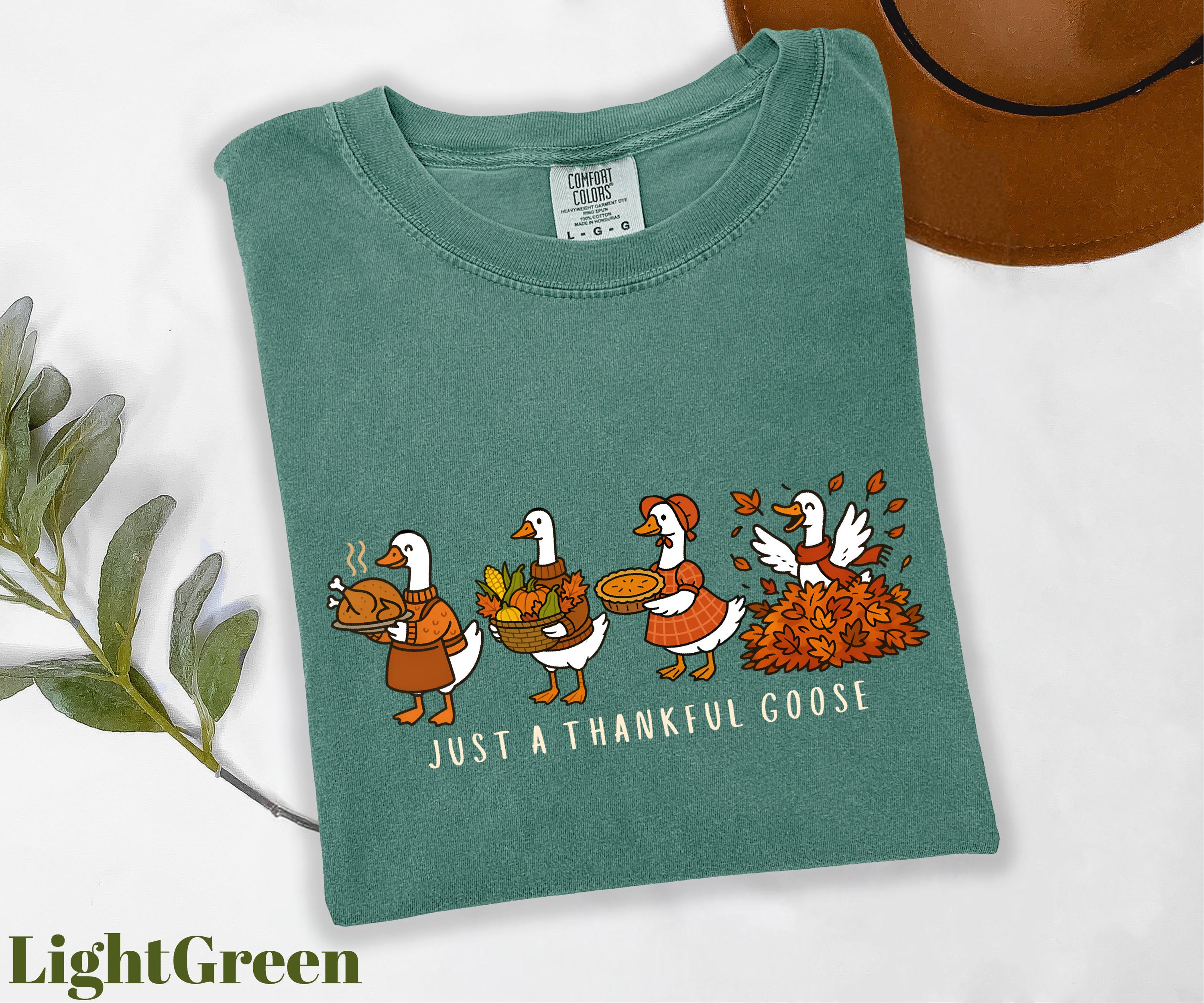 H9Neko Comfort Colors Thankful Goose Thanksgiving T-Shirt – Silly Goose Tee, Family Fall Shirt, Autumn Vibes Graphic Tee