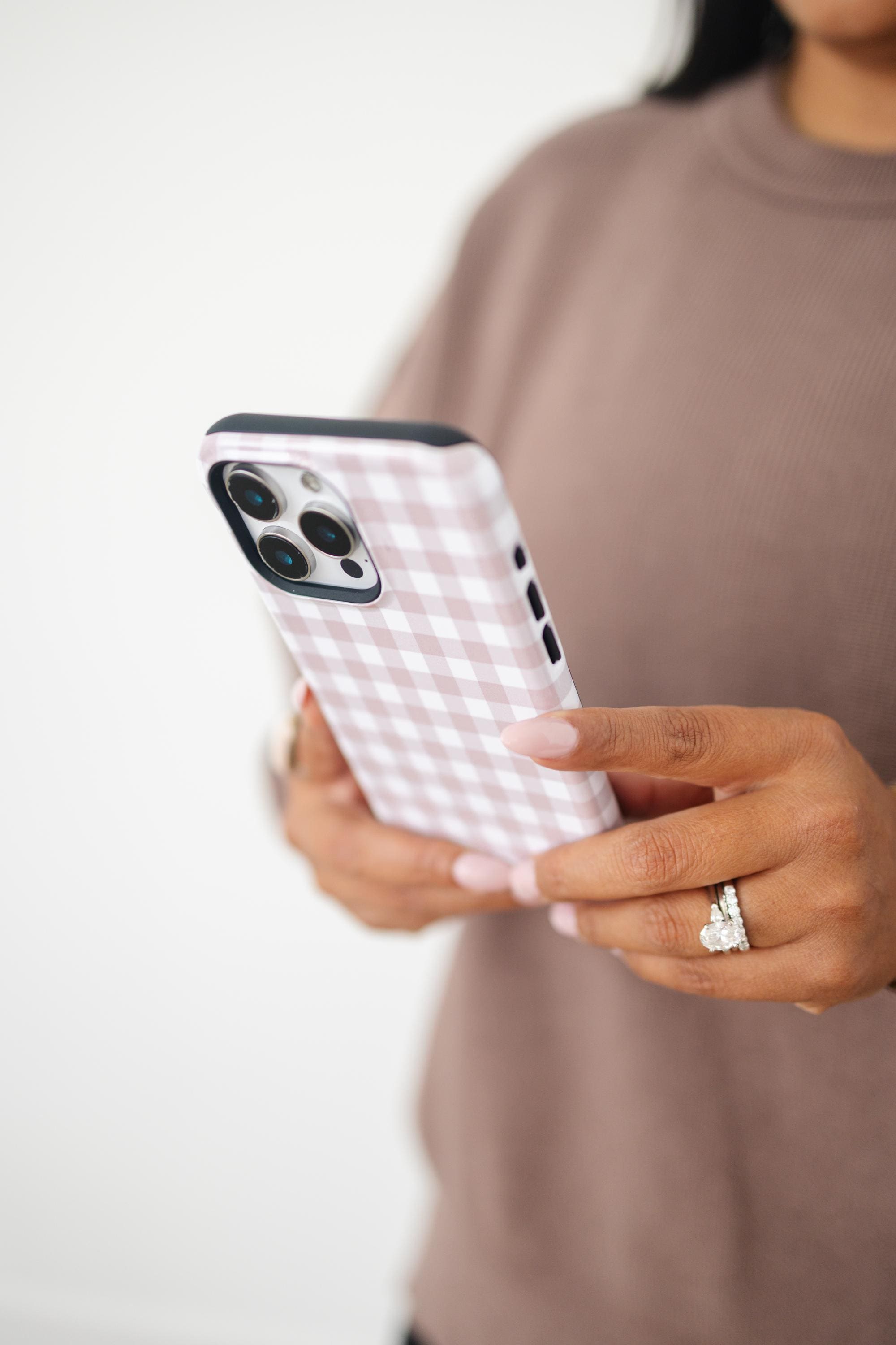 Tough iPhone Case – Dual-Layer Protective Cover, MagSafe & Non-MagSafe Options, Matte or Glossy Finish for iPhone 17–12