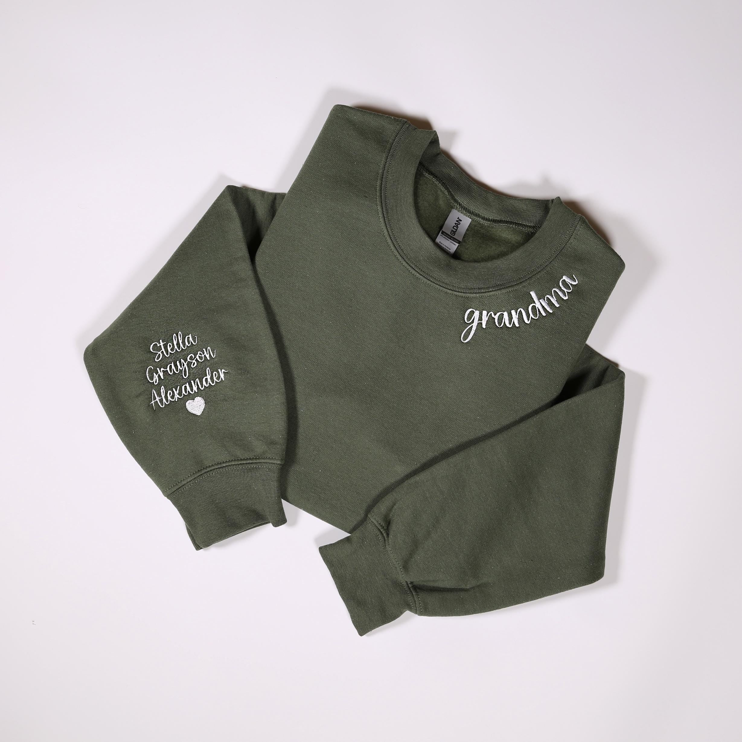 H9Neko Personalized Grandma Embroidered Hoodie – Custom Grandkid Names on Sleeve, Gigi Mimi Nana Birthday & Announcement Gift