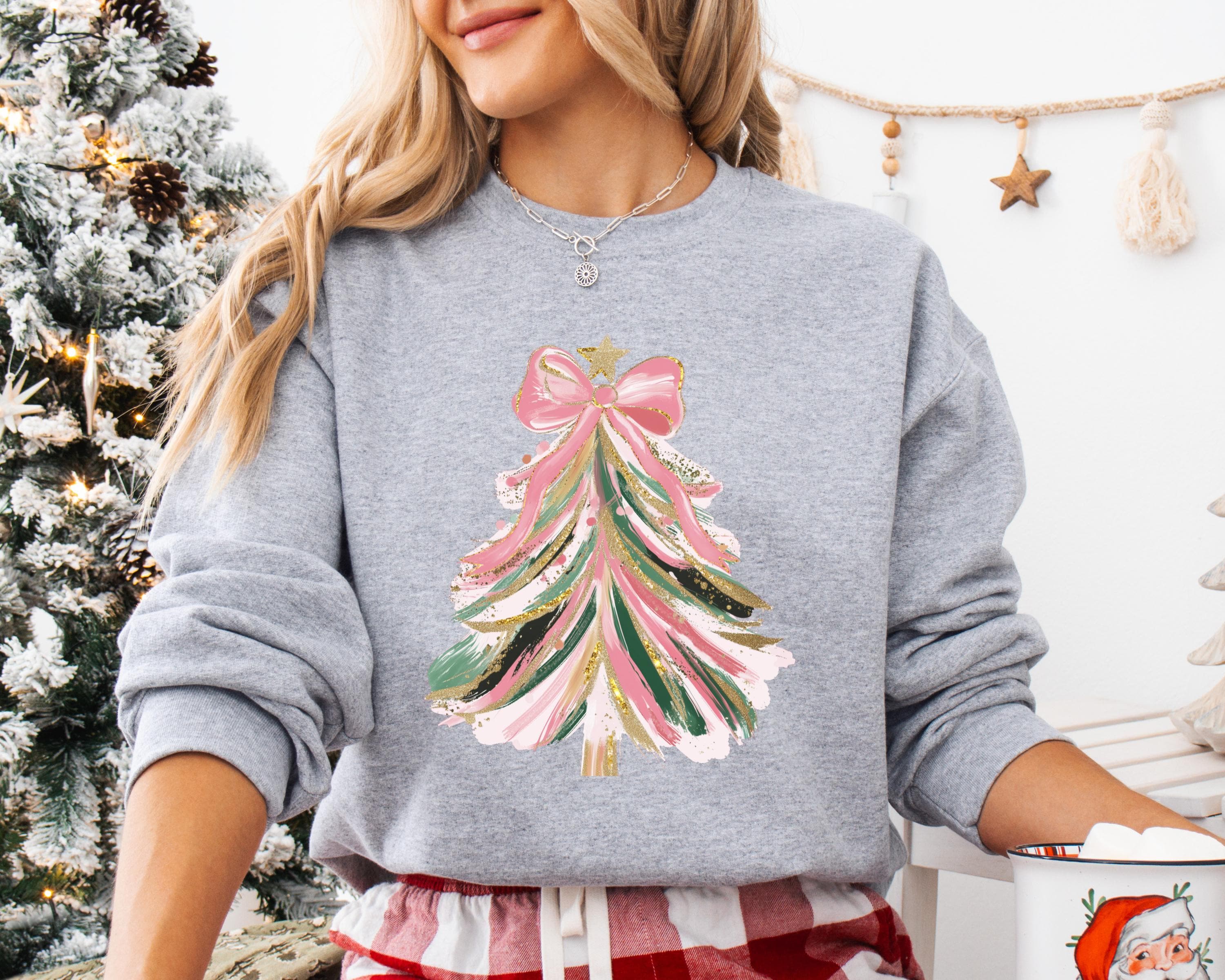 H9Neko Coquette Christmas Tree Sweatshirt – Faux Glitter Brushstroke Holiday Pullover for Christmas Girls