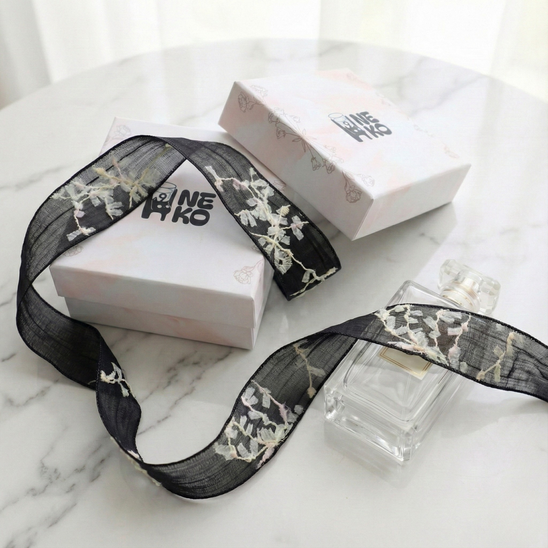 H9Neko Sheer Organza & Polyester Ribbon - Embroidered Floral - for Gift Wrapping & Crafts